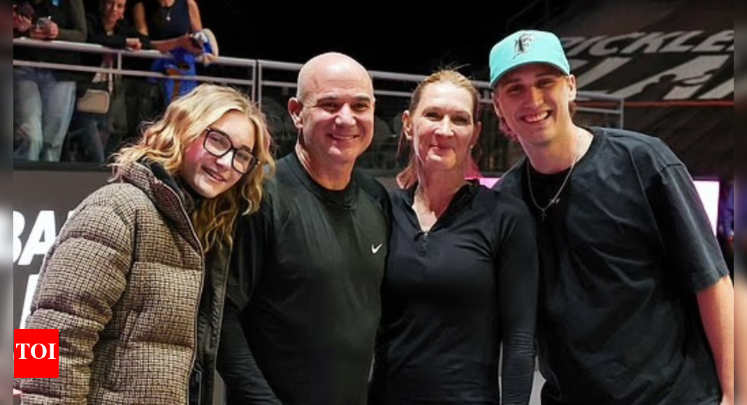 andre-agassi-and-steffi-graf’s-daughter-jaz-makes-rare-us-open-appearance-with-father-and-gives-glimpse-of-her-boyfriend