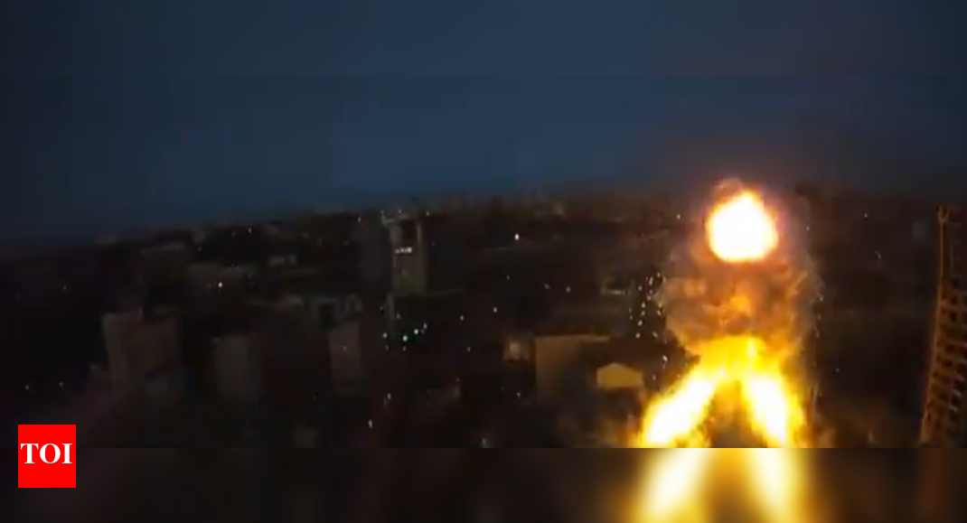 ‘people-may-still-be-trapped’:-moment-russian-missiles-hit-kyiv-neighbourhood-–-watch