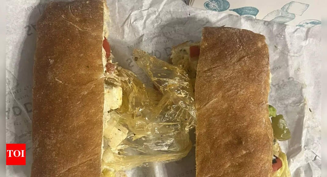 noida-man-orders-sandwich-online,-finds-plastic-glove-inside