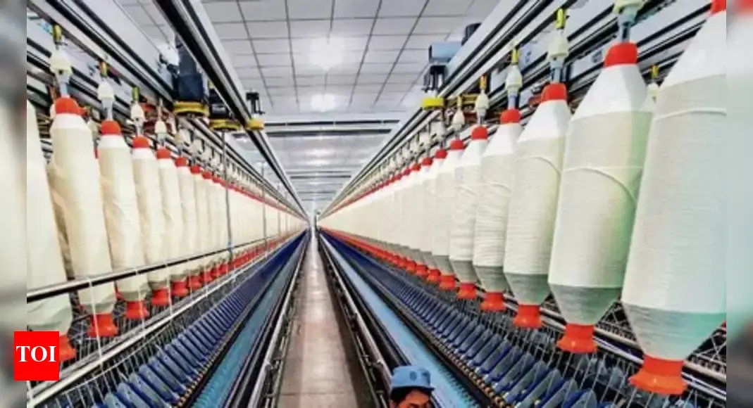 us-tariffs:-25%-of-india’s-textile-exports-to-be-hit-over-next-month;-here-is-what-experts-say