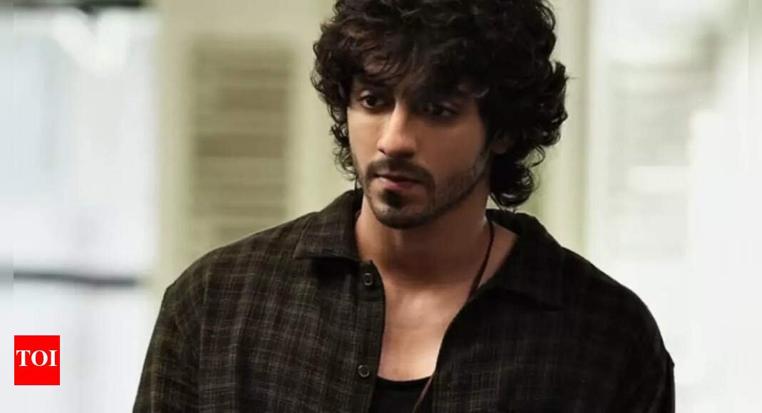 ahaan-panday-says-he-was-‘wronged’-by-people-as-he-opens-up-on-his-long-waiting-period-before-‘saiyaara’:-‘my-confidence-started-to-shatter-as-my-grandmother-passed-away’