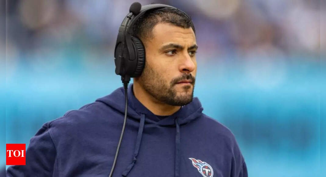 ryan-crow-arrested:-dolphins-coach-held-on-domestic-battery-charge