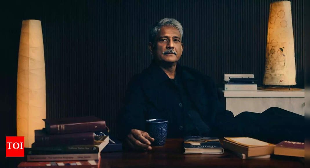 a-masterclass-with-adil-hussain:-how-bold-and-intimate-scenes-are-shot-in-bollywood
