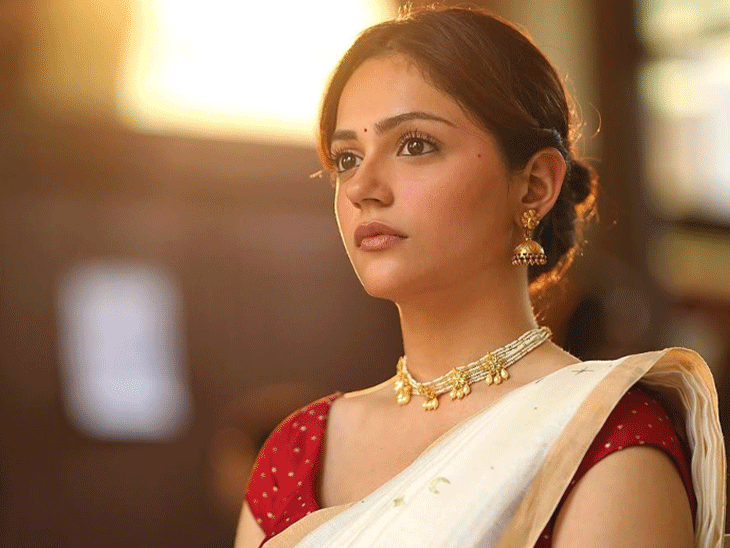 अनीत-पड्डा-के-दादाजी-को-है-अल्जाइमर:एक्ट्रेस-ने-बताया-उन्हें-मेरा-नाम-याद-नहीं,-लेकिन-‘सैयारा’-में-देखकर-मुझे-पहचान-लिया