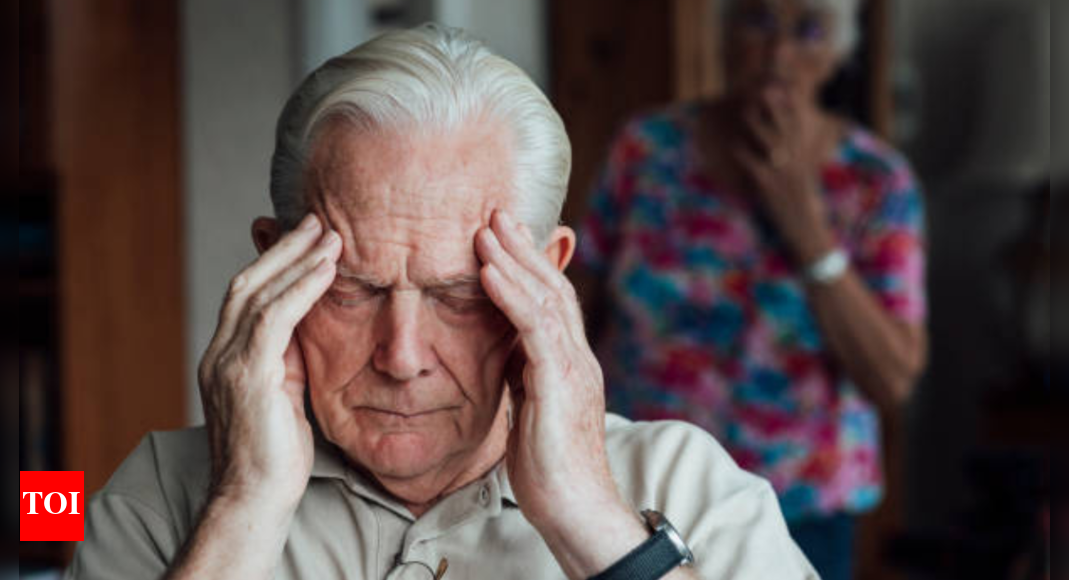 dementia-warning-signs-beyond-memory-loss:-what-you-need-to-know