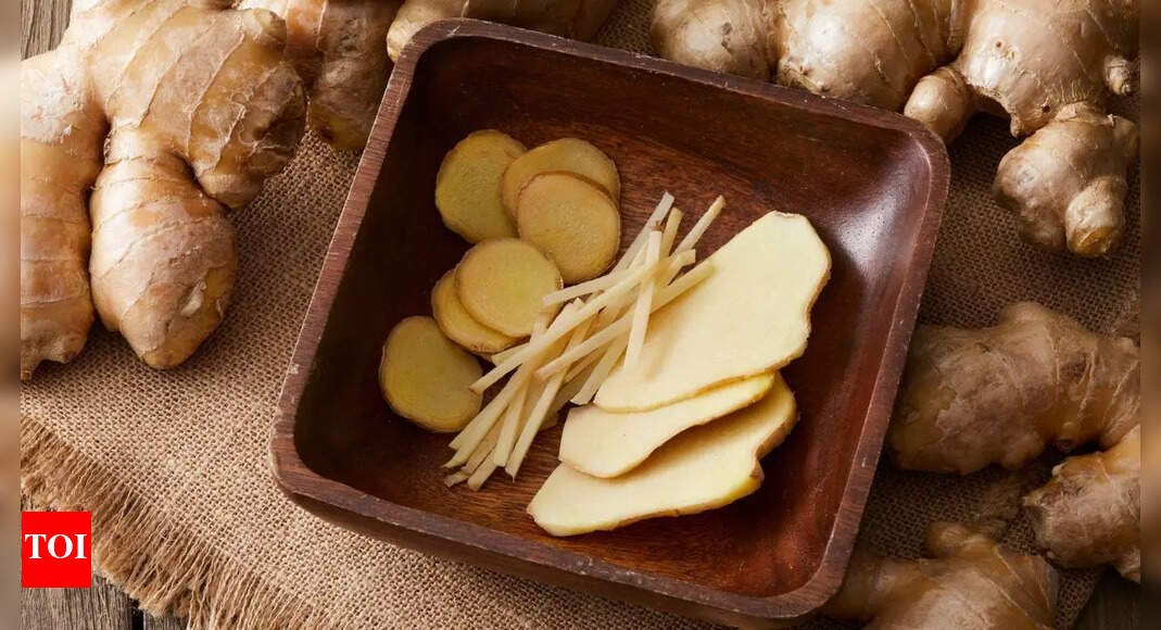 ginger-side-effects-and-risks-you-should-not-ignore:-eating-too-much-ginger-may-cause-mouth-sores,-bleeding-risks,-nausea-and-more