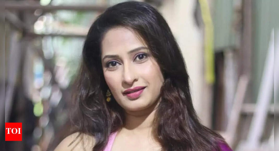 pavitra-rishta-fame-priya-marathe-passes-away-at-38-after-battle-with-cancer