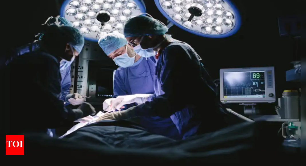 karnataka:-woman-treated-for-severe-endometriosis,-pelvic-abscess-&-sepsis-managed;-successful-surgery-at-kmc-hospital