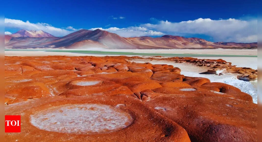 which-desert-experiences-snowfall-every-few-years?