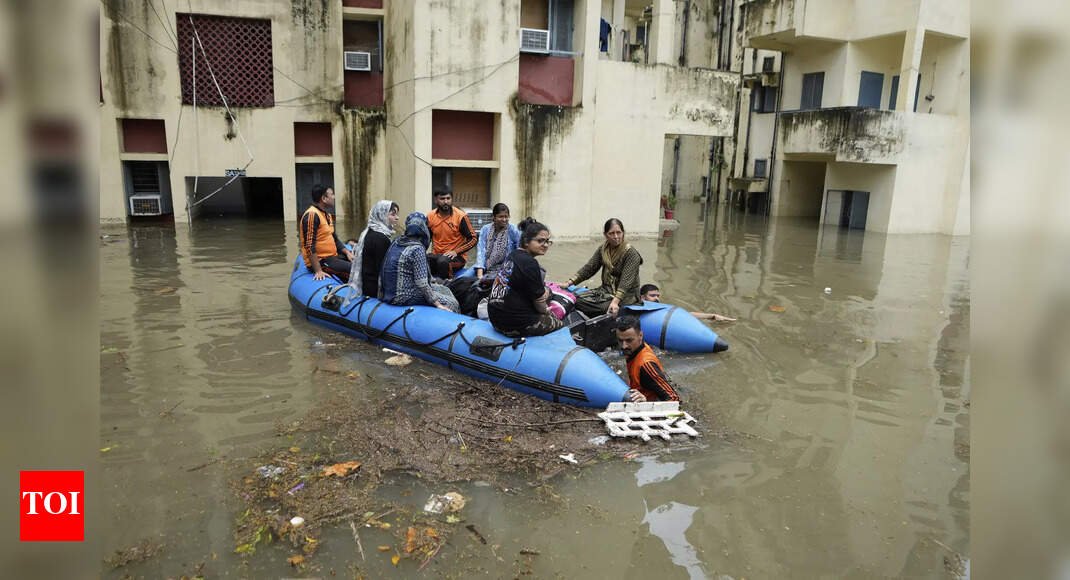 more-flash-floods,-landslides?-imd-warns-india-set-for-wetter-september