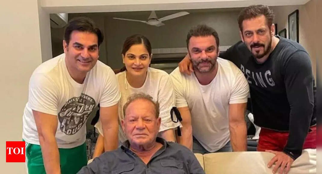 ‘we-don’t-eat-beef’:-salim-khan-on-family’s-food-choices