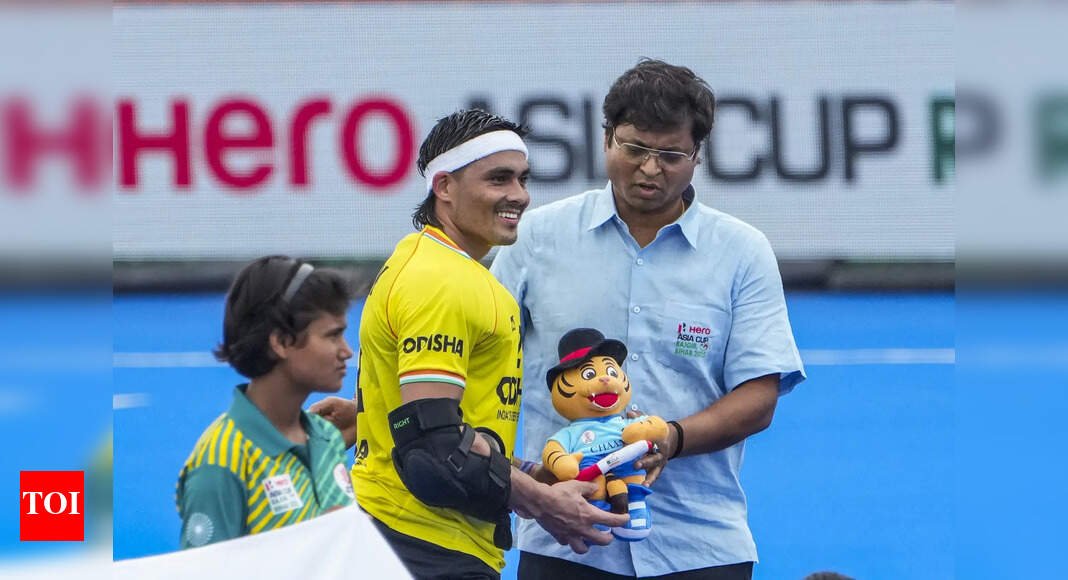 from-orphan-to-150-caps:-krishan-pathak-makes-history-in-india-colours-at-hockey-asia-cup-2025