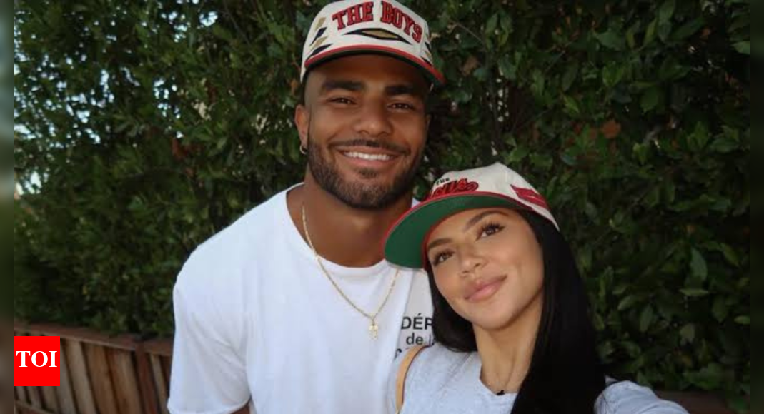 sydney-warner-surprises-fans-with-sneak-peek-inside-fred-warner’s-nfl-suite-at-san-francisco-49ers-stadium