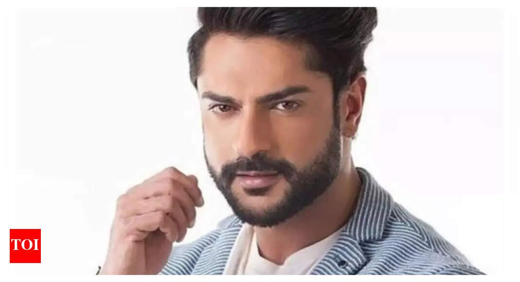 yeh-rishta-kya-kehlata-hai-fame-ashish-kapoor-arrested-on-rape-charges-in-pune