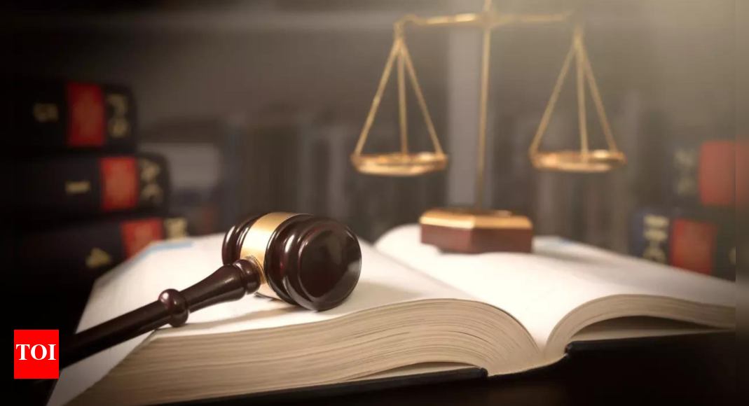 after-11-year-trial,-4-acquitted-in-fabricated-‘gang-rape’-case