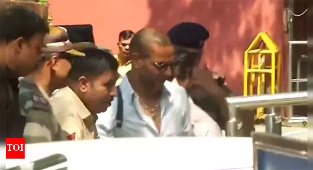 online-betting-probe:-dhawan-appears-before-ed;-crackdown-on-celebrity-endorsements-likely