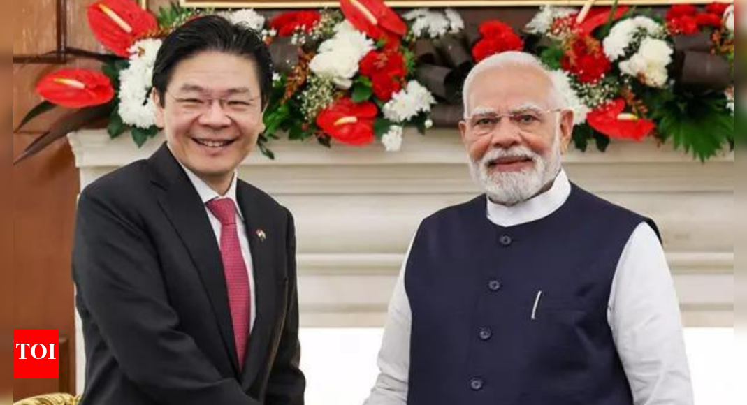 pm-modi-holds-bilateral-with-singapore-pm-lawrence-wong;-discuss-pahalgam-attack