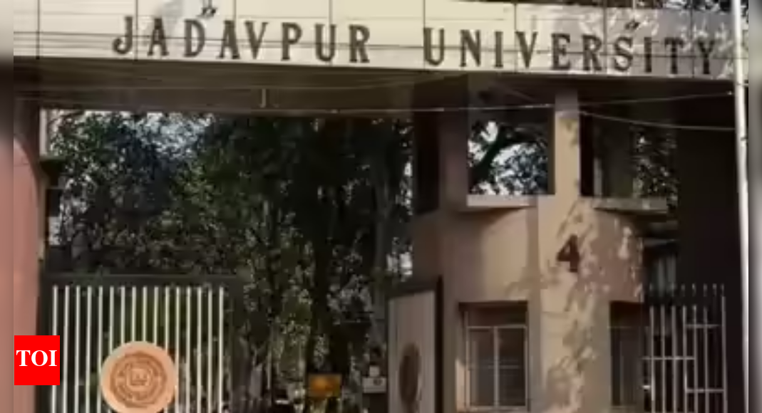 bengal’s-jadavpur-university-(ju)-is-india’s-best-state-university;-calcutta-university-(cu)-in-free-fall