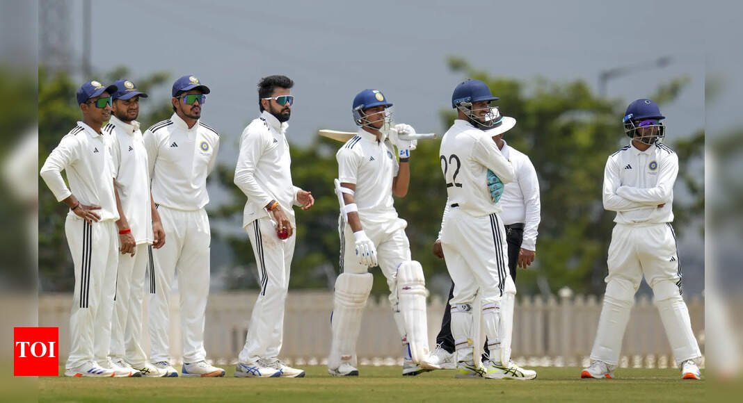 duleep-trophy-roundup:-south-zone-and-central-zone-reach-final-with-commanding-displays