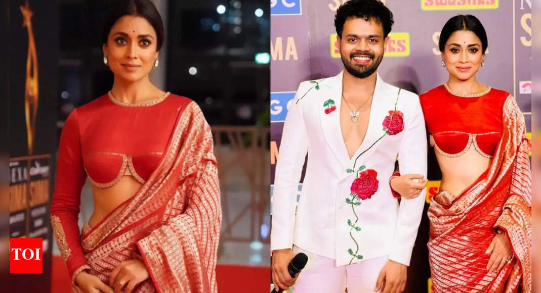 shriya-saran-proves-that-the-right-blouse-can-turn-any-saree-into-a-showstopper