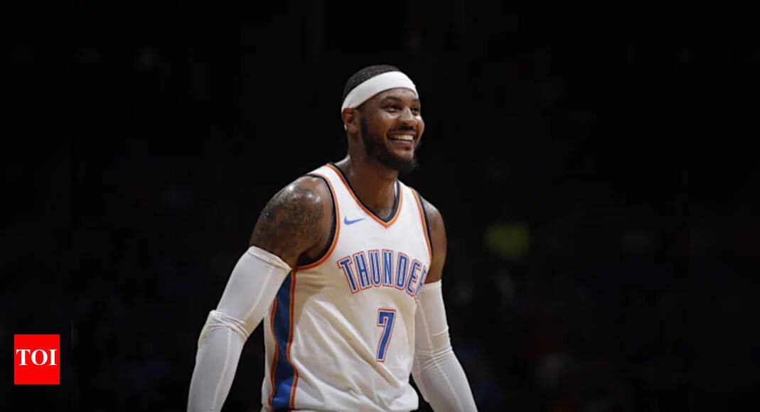 “you-are-the-reason-i’m-standing-here”-carmelo-anthony-leaves-his-mom-teary-eyed-during-2025-nba-hof-speech