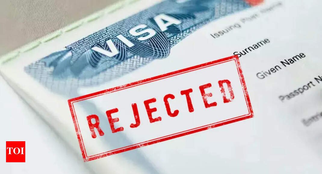 indian-family-denied-us-visa-despite-rs-50l-savings,-travel-history;-frustrating-encounter-goes-viral