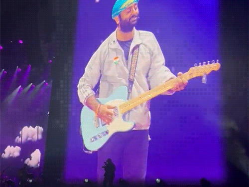 पावर-कट-कर-रोकी-गई-अरिजीत-सिंह-की-परफॉर्मेंस:लंदन-कॉन्सर्ट-में-मैनेजमेंट-का-स्ट्रिक्ट-एक्शन,-गाना-अधूरा-छोड़-अचानक-मंच-से-उतरना-पड़ा