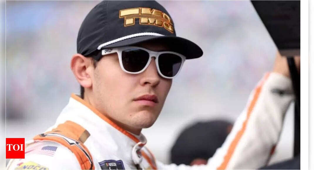 jr-motorsports-confirms-re-signing-sammy-smith-for-2026-nascar-o’reilly-auto-parts-series-season