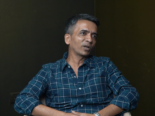 सीएम-योगी-पर-बनी-फिल्म-युवाओं-को-देगी-संदेश:डायरेक्टर-बोले-सेंसर-बोर्ड-को-एनओसी-मांगने-का-हक-नहीं,-कोर्ट-के-आदेश-से-मिला-सर्टिफिकेट