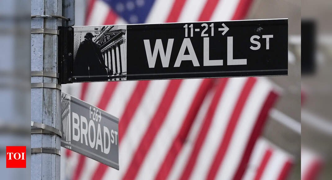 wall-street-today:-us-stocks-trade-mixed-as-investors-await-inflation-data;-dow-jumps-over-70-points;-s&p-500-flat