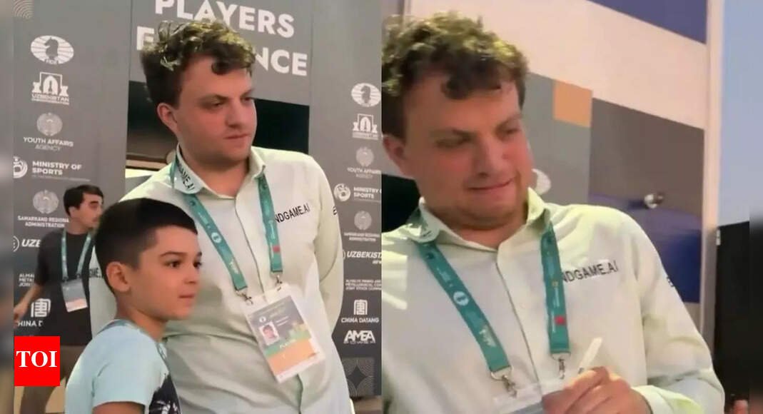 hilarious!-chess-fan-asks-american-gm-his-name-after-photo-–-watch