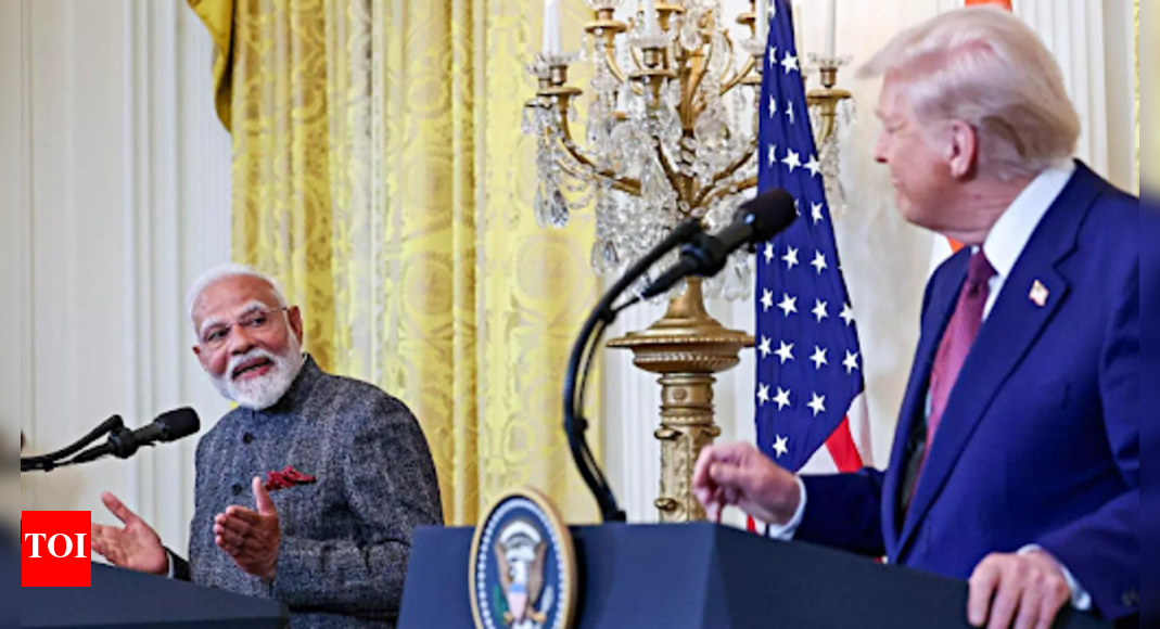 ‘natural-partners’:-pm-modi-responds-to-trump;-both-confident-on-trade-talks