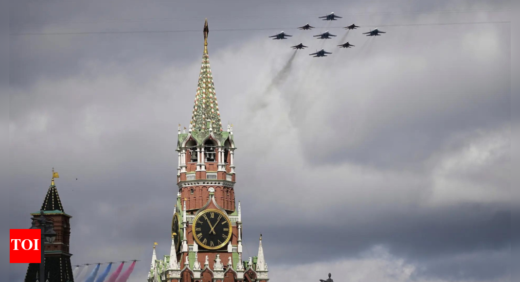 ‘state-of-readiness’:-poland-scrambles-jets-after-russian-drones-enter-airspace;-4-airports-shut
