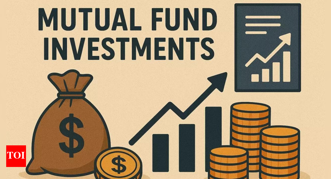 mutual-funds-trends:-equity-inflows-drop-22%-to-rs-33,430-cr-in-august;-sip-momentum-flat-at-rs-27,000-cr