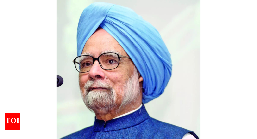 pv-narasimha-rao-award:-ex-pm-manmohan-singh-honoured-posthumously;-wife-gursharan-kaur-receives-on-his-behalf