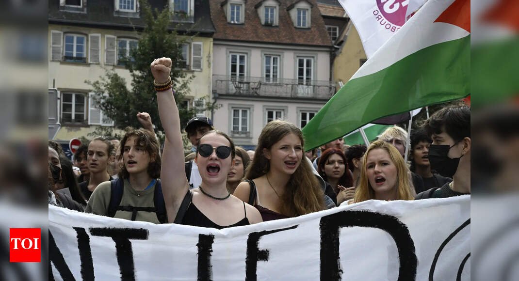 ‘you-don’t-arrest-voltaire’:-decoding-france’s-history-of-protests