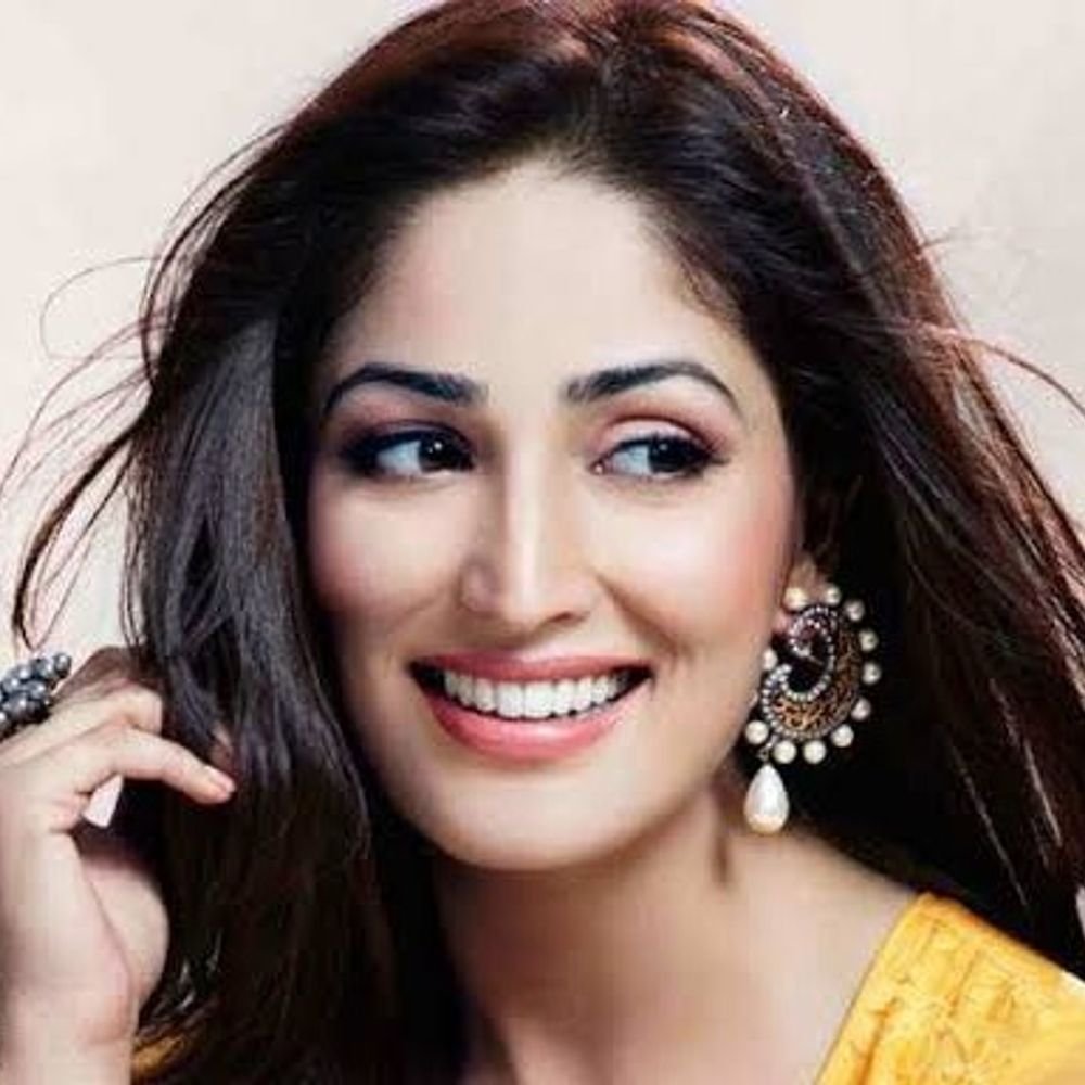 एक्ट्रेस-यामी-गौतम-दूसरी-बार-बनने-वाली-हैं-मां?:वायरल-वीडियो-ने-बढ़ाई-प्रेग्नेंसी-की-अटकलें;-पिछले-साल-बेटे-को-दिया-था-जन्म