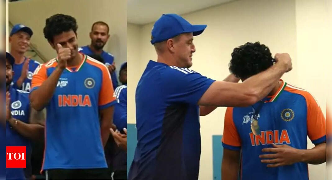 ‘give-a-speech-or-dance’-–-shubman-gill’s-hilarious-order-to-impact-player-shivam-dube