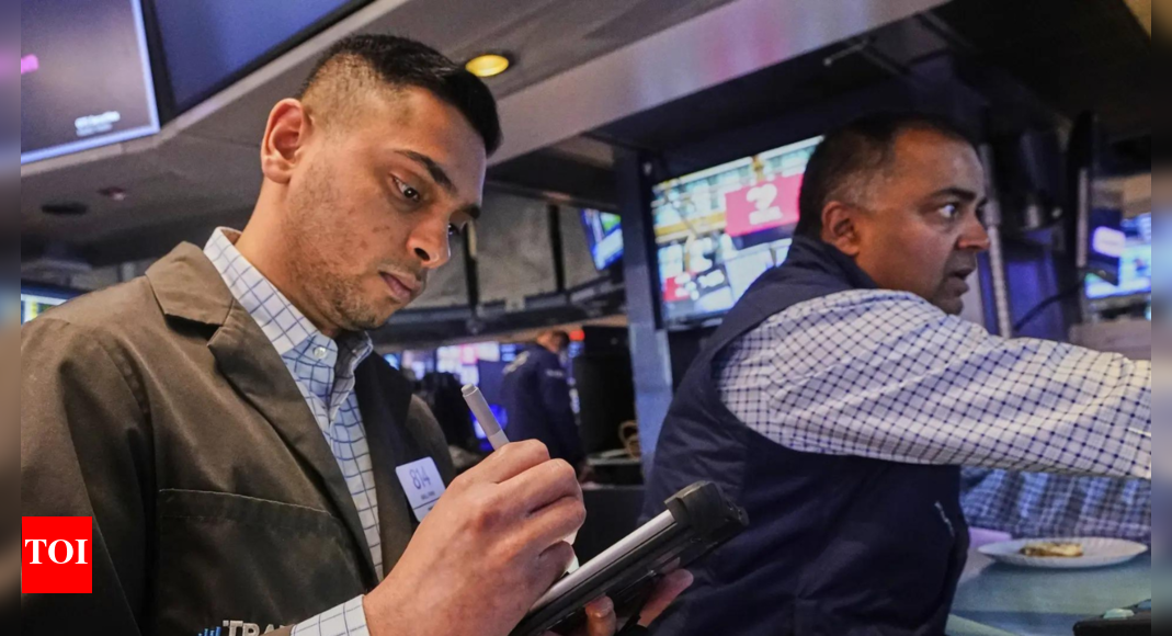 us-markets-today:-stocks-hover-near-records-after-consumer-inflation-data-rise;-global-cues-mixed