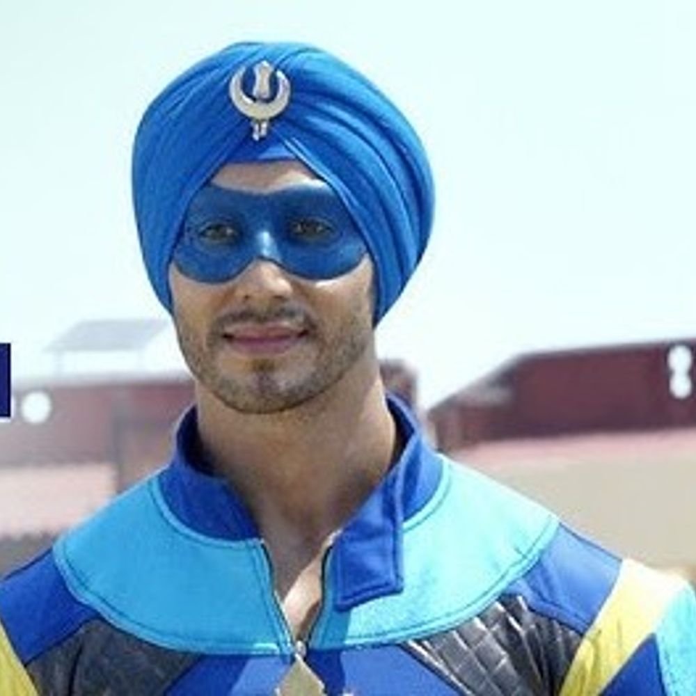 कैंसर-पीड़ित-बच्चों-के-लिए-सुपर-हीरो-बने-टाइगर-श्रॉफ:फ्लाइंग-जट्ट-बनकर-बांटी-खुशियां-और-बेहतर-सेहत-के-लिए-भगवान-से-प्रार्थना-की