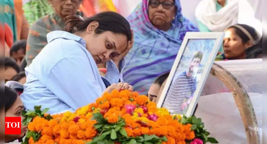 india-pakistan-match-an-insult-to-those-killed-in-pahalgam-terror-attack:-victim’s-wife