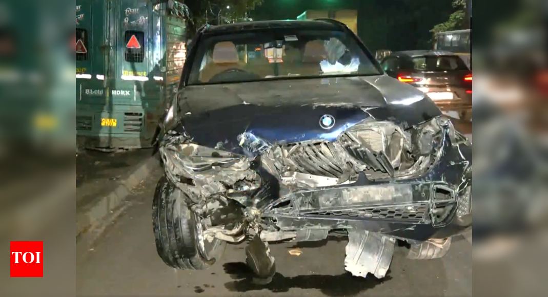 bmw-rams-bike:-senior-govt-official-dead;-wife-critical