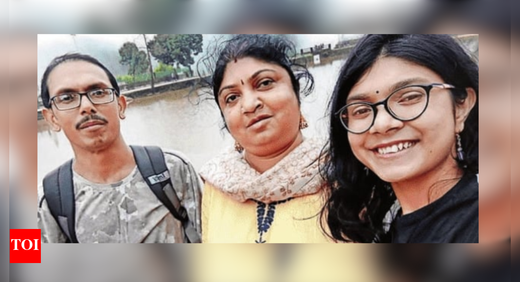 ‘friends-might-have-killed-my-daughter’:-ju-girl’s-death-turns-suspicious