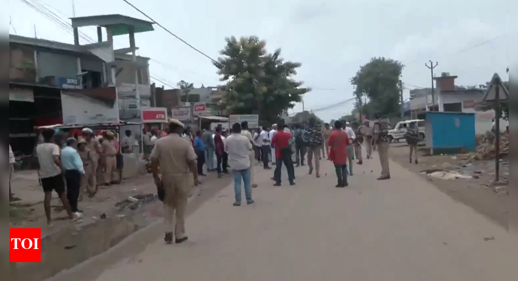 up:-19-year-old-neet-aspirant-shot-dead-by-cattle-smugglers-in-gorakhpur;-police-launch-hunt-for-accused