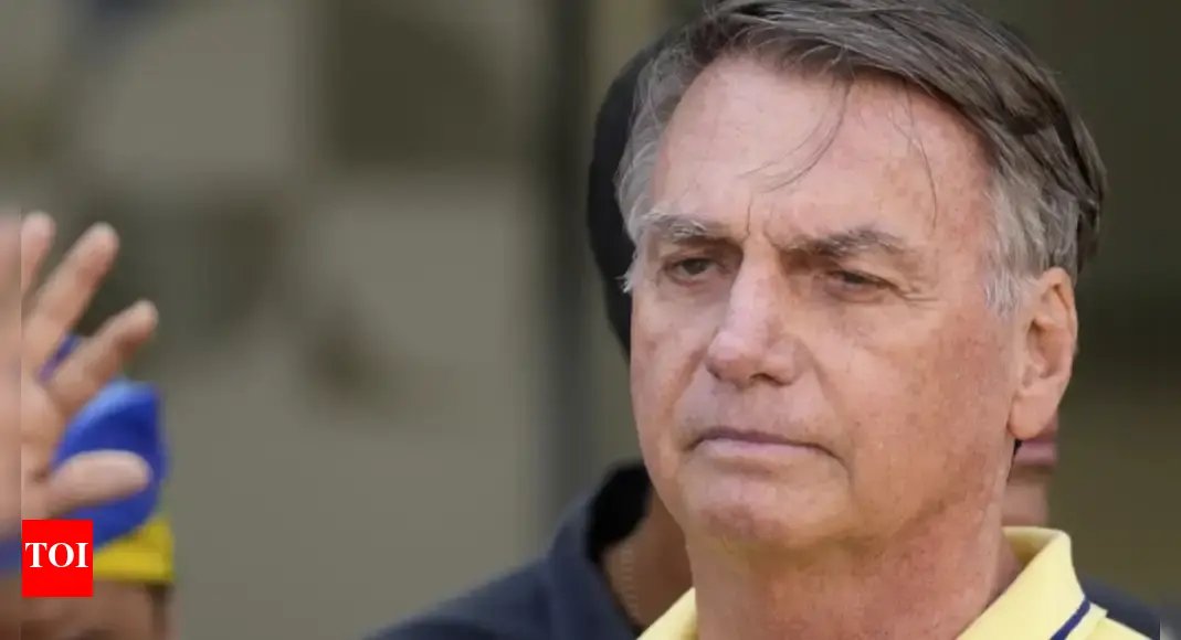‘vomiting,-low-blood-pressure’:-jair-bolsonaro-hospitalised;-son-confirms-’emergency’