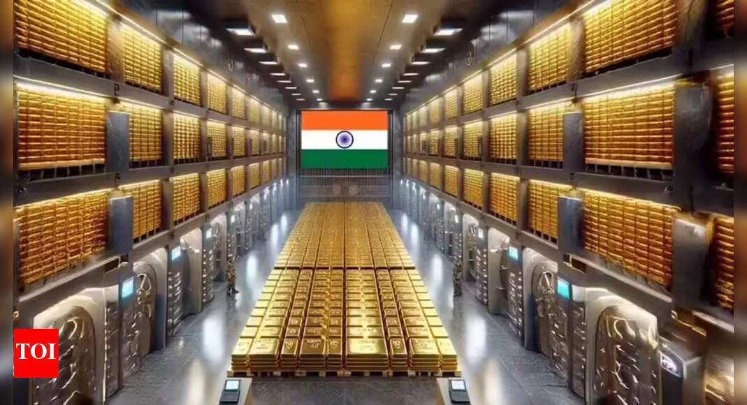 gold-tops-rs-1.10-lakh-per-10-gm:-festive-demand-shifts-despite-record-prices-–-what-jewellers-expect?