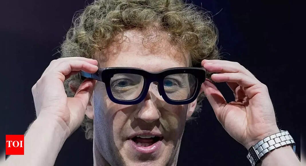 mark-zuckerberg-to-introduce-meta’s-‘celeste’:-smart-glasses-with-built-in-display,-ai-driven-features,-and-premium-pricing