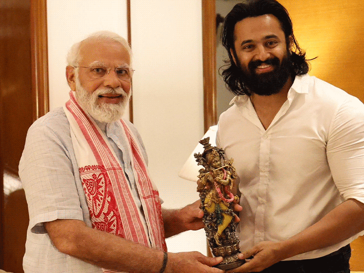 जन्मदिन-पर-पीएम-मोदी-की-बायोपिक-‘मां-वंदे’-का-ऐलान:फिल्म-‘मार्को’-के-एक्टर-उन्नी-मुकुंदन-निभाएंगे-पीएम-का-रोल