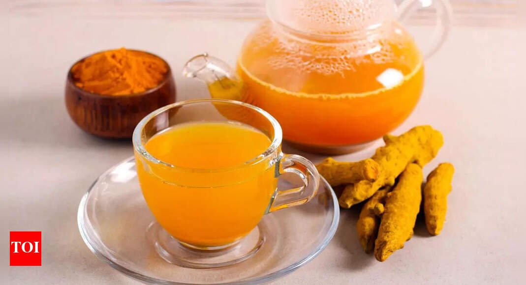 turmeric-water-in-the-morning-can-cause-blood-thinning-and-liver-issues;-know-side-effects