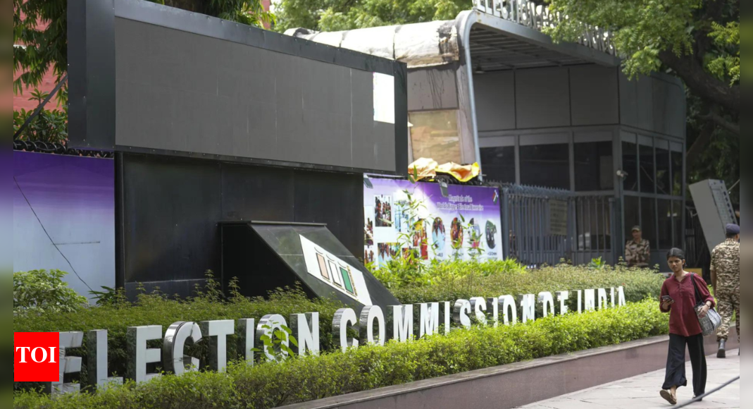 bigger,-in-colour:-ec’s-new-norms-for-evm-ballot-papers;-roll-out-in-bihar-polls